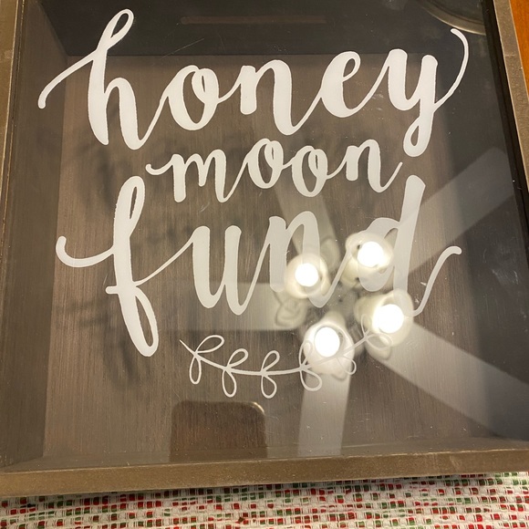 COPY - Honeymoon Fund Wood Box - Picture 4 of 7